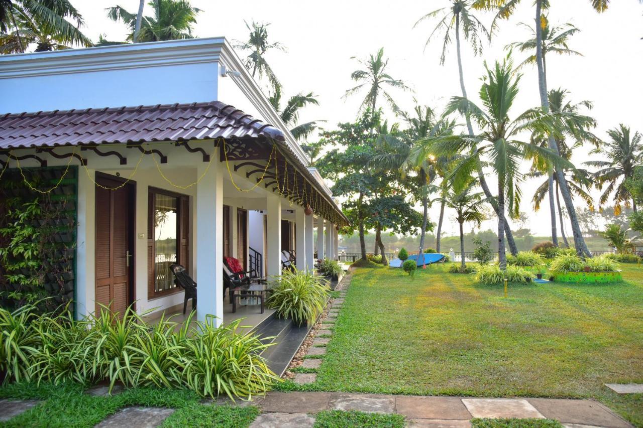Voye Homes Majestic Retreat Resort Varkala Paravūr Eksteriør bilde