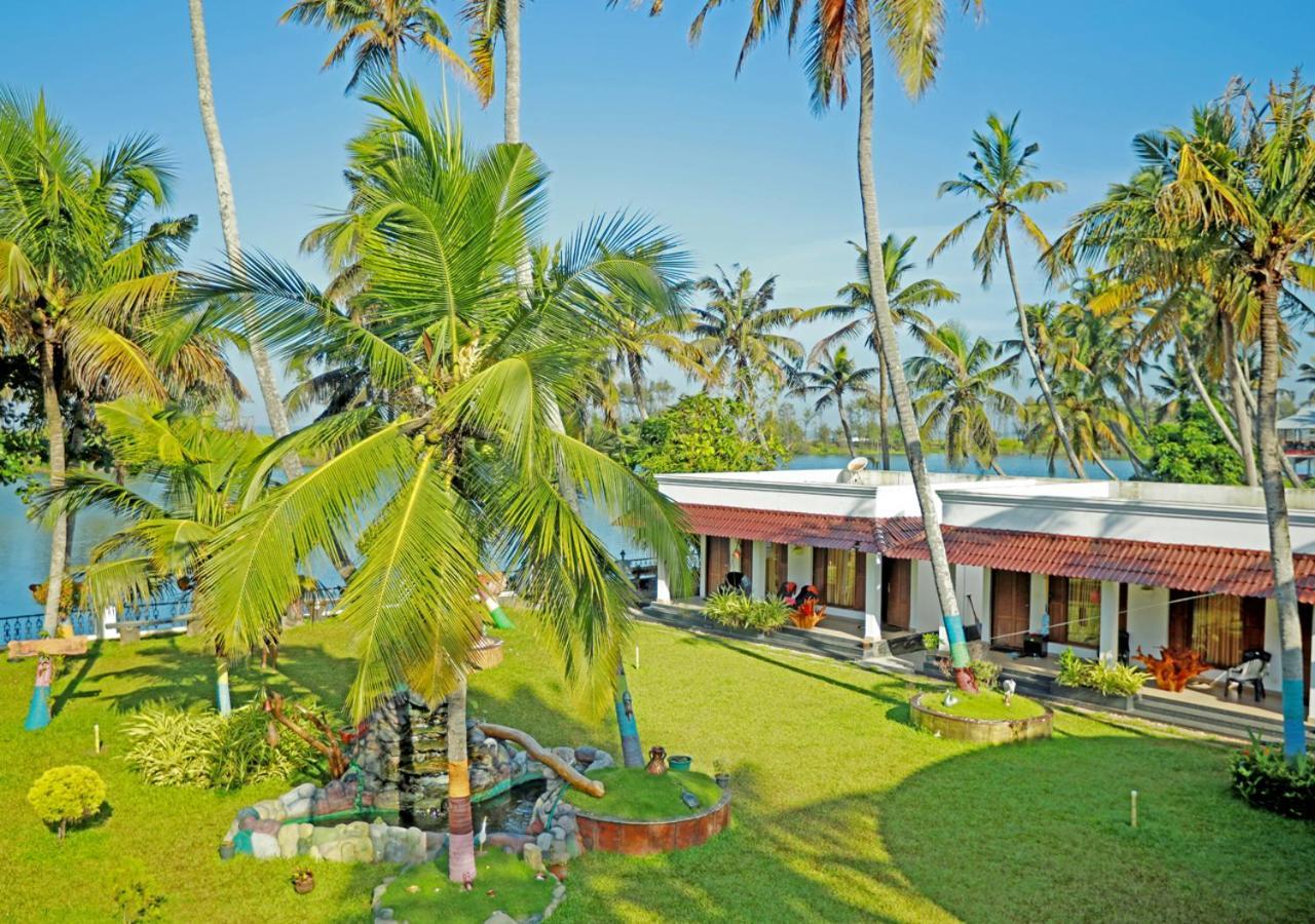 Voye Homes Majestic Retreat Resort Varkala Paravūr Eksteriør bilde