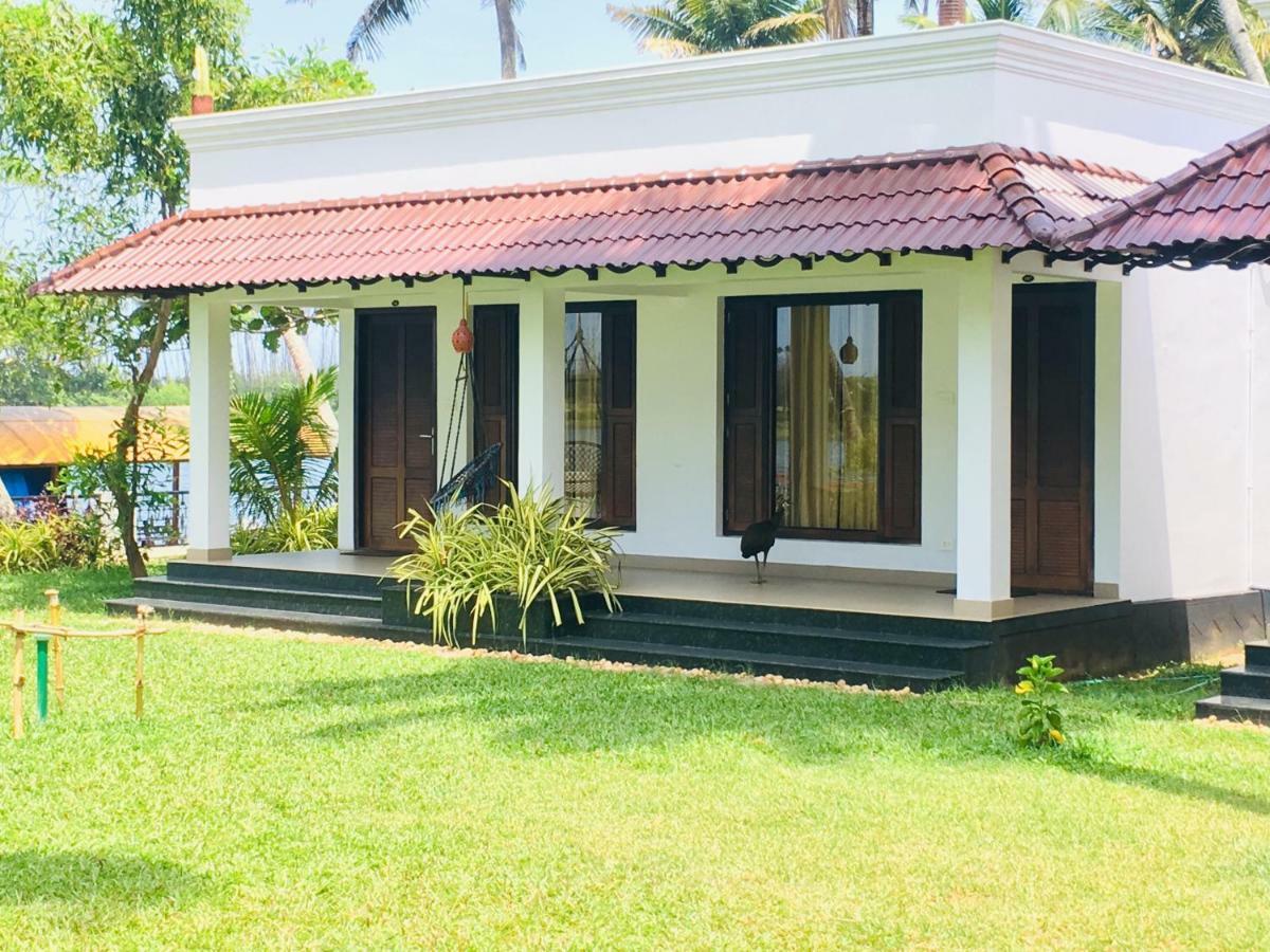 Voye Homes Majestic Retreat Resort Varkala Paravūr Eksteriør bilde